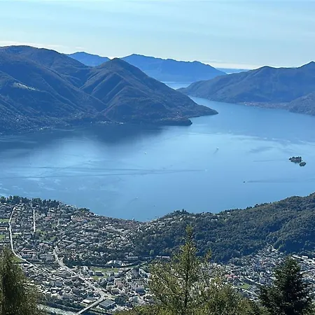 City Lodge Locarno 아파트