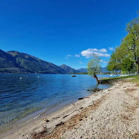 City Lodge Locarno 아파트